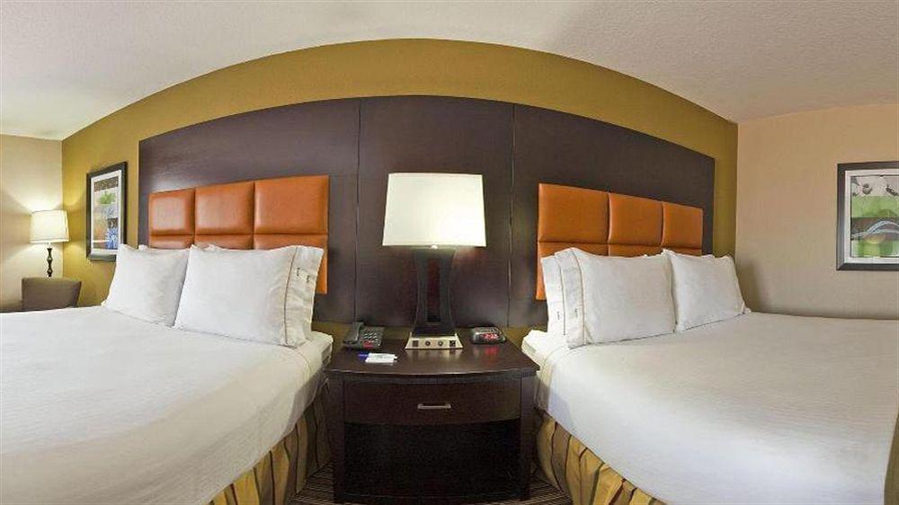 Holiday Inn Express Arlington Interstate 20 Parks Mall By Ihg Zewnętrze zdjęcie