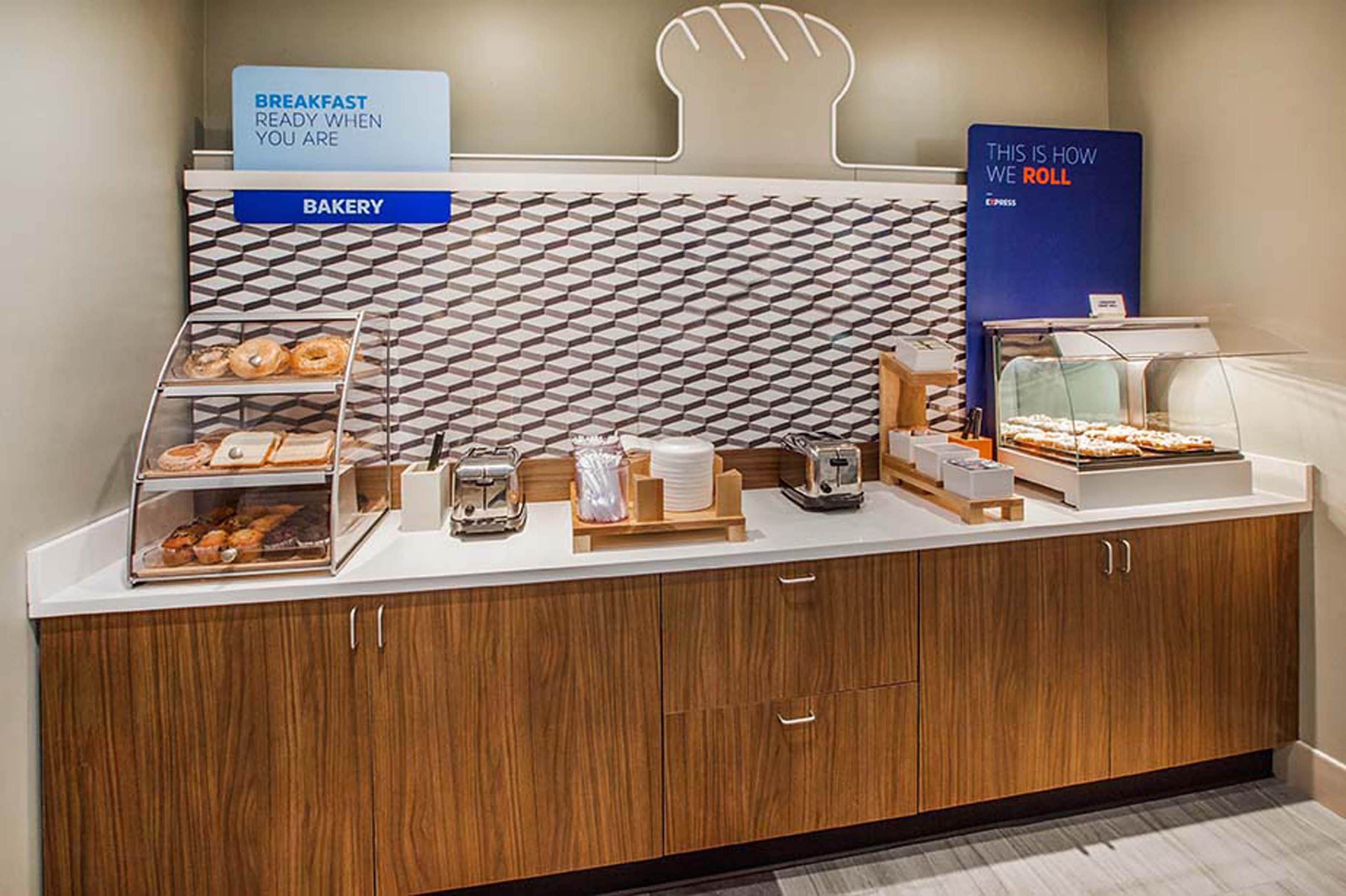 Holiday Inn Express Arlington Interstate 20 Parks Mall By Ihg Zewnętrze zdjęcie