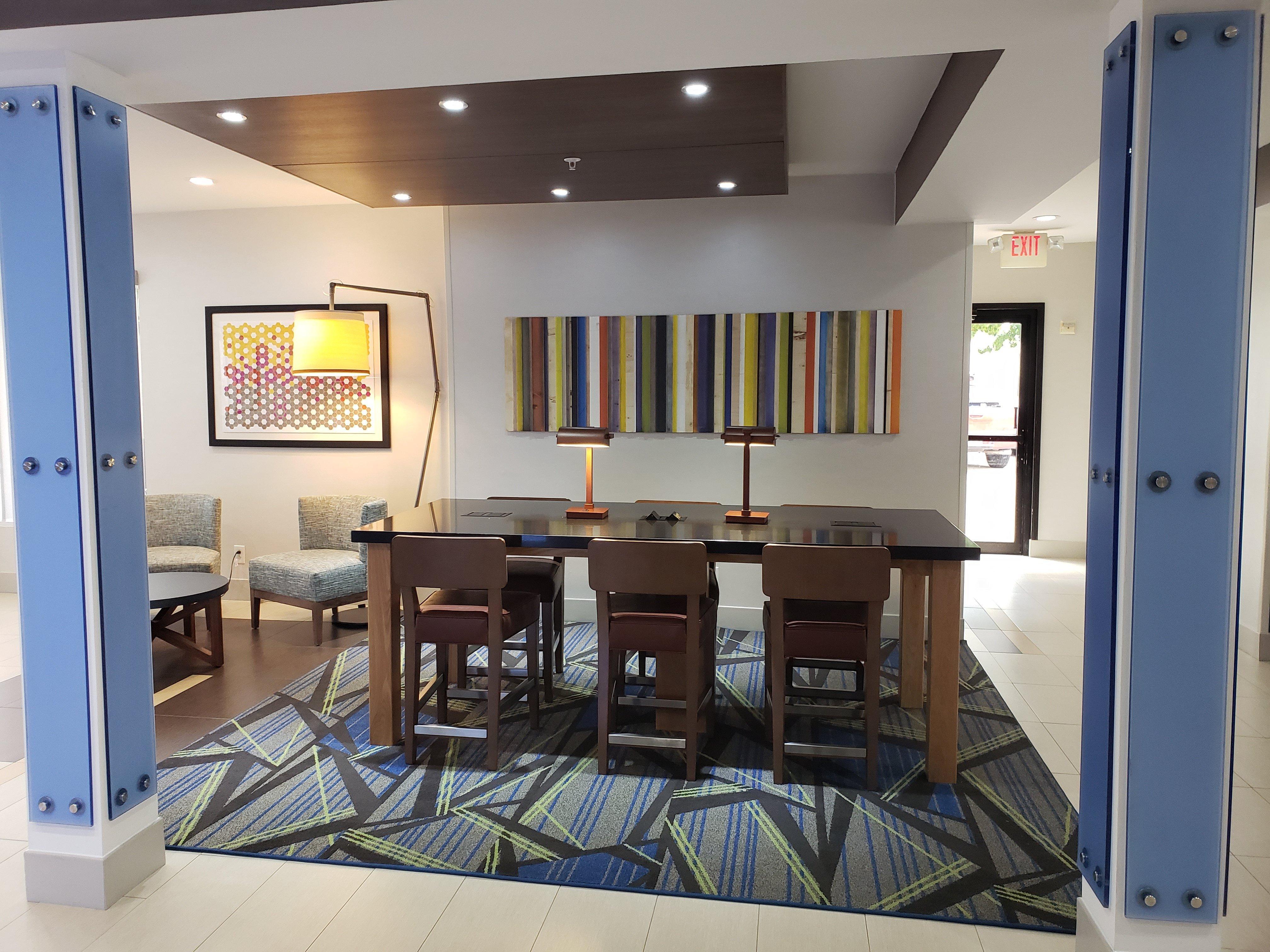 Holiday Inn Express Arlington Interstate 20 Parks Mall By Ihg Zewnętrze zdjęcie
