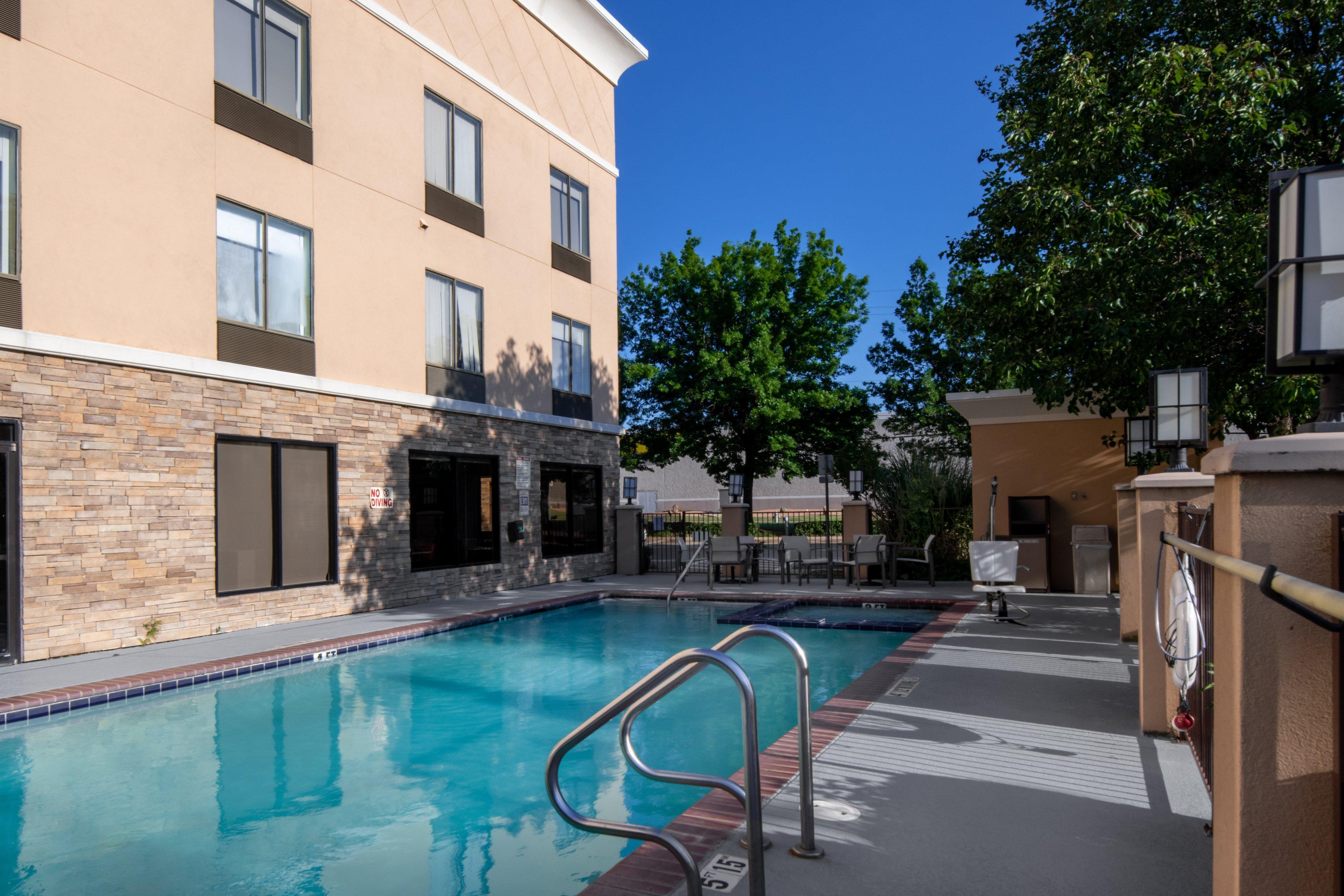 Holiday Inn Express Arlington Interstate 20 Parks Mall By Ihg Zewnętrze zdjęcie