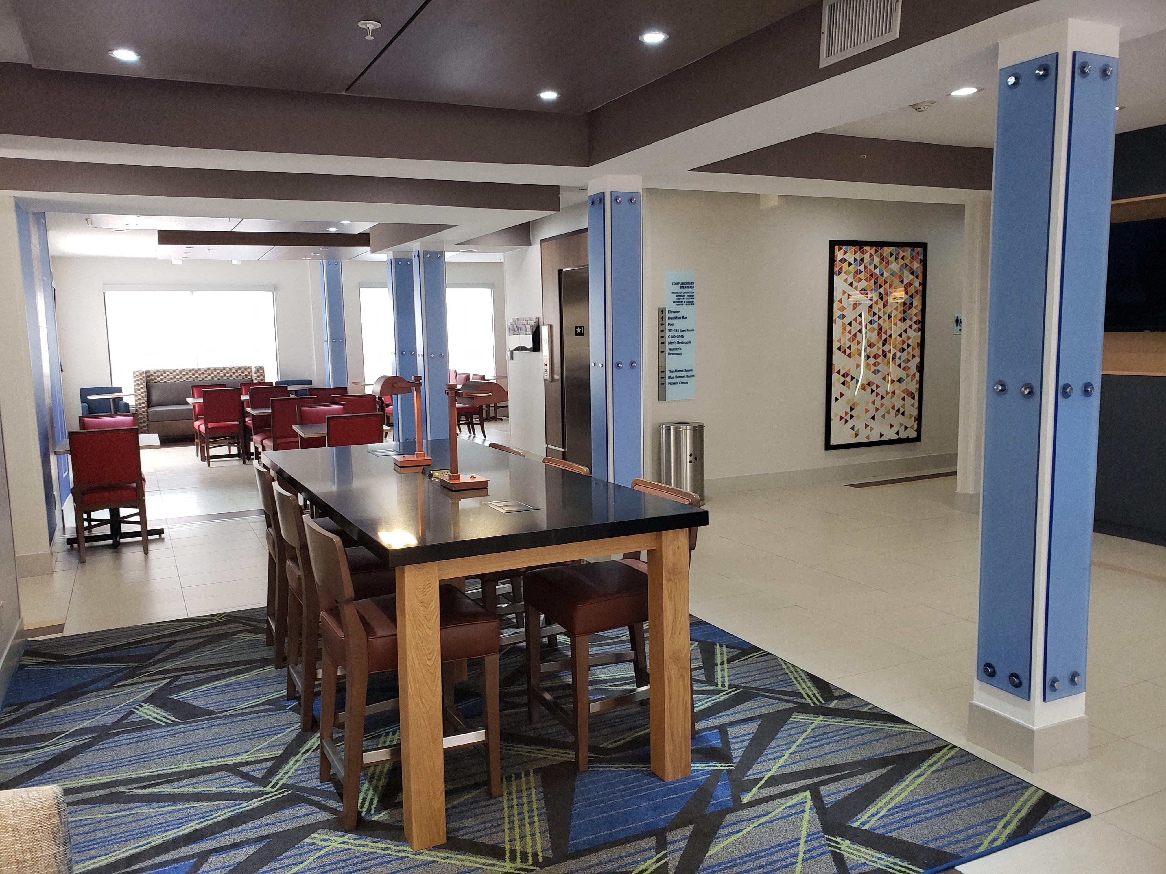 Holiday Inn Express Arlington Interstate 20 Parks Mall By Ihg Zewnętrze zdjęcie