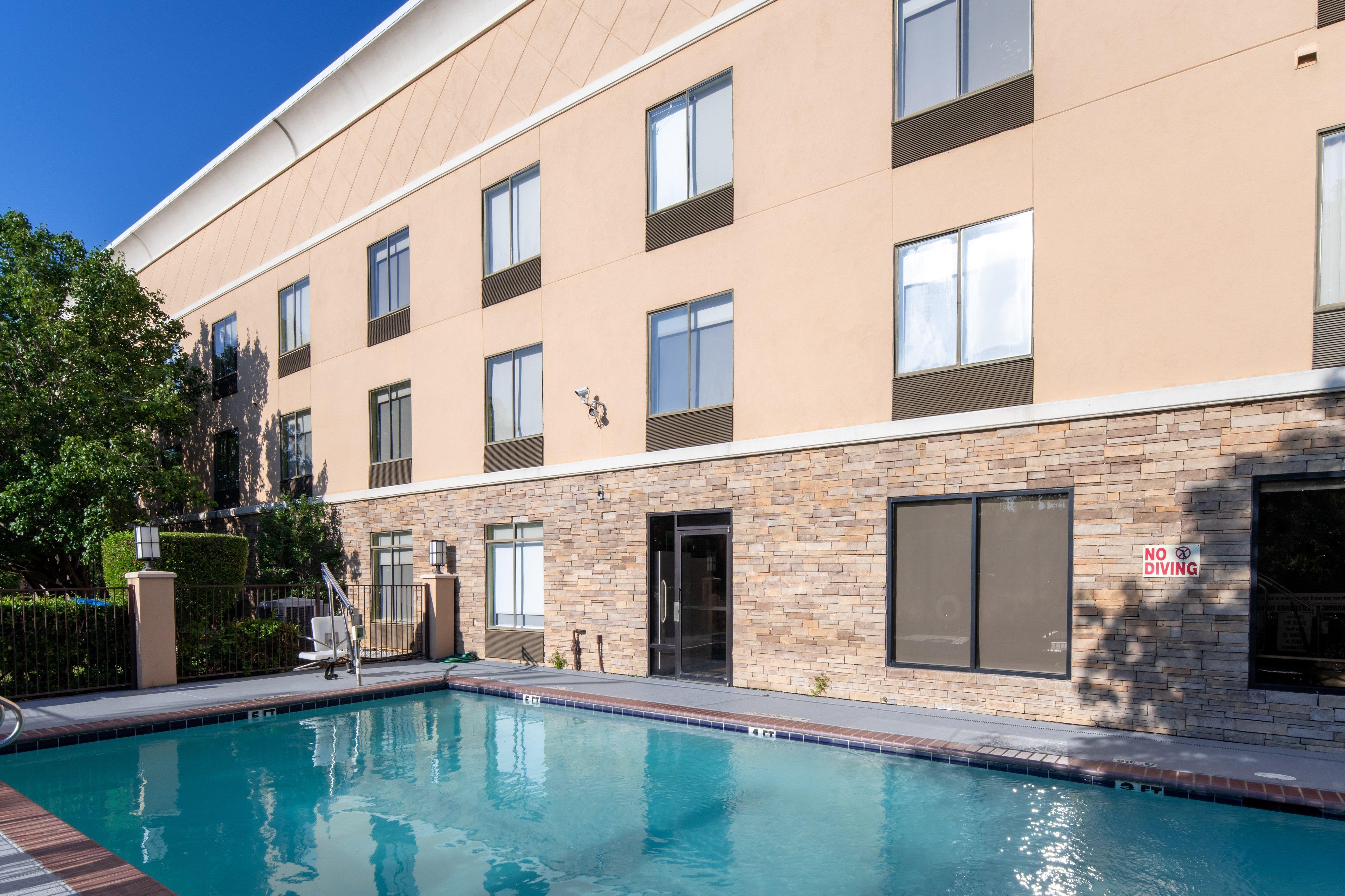 Holiday Inn Express Arlington Interstate 20 Parks Mall By Ihg Zewnętrze zdjęcie