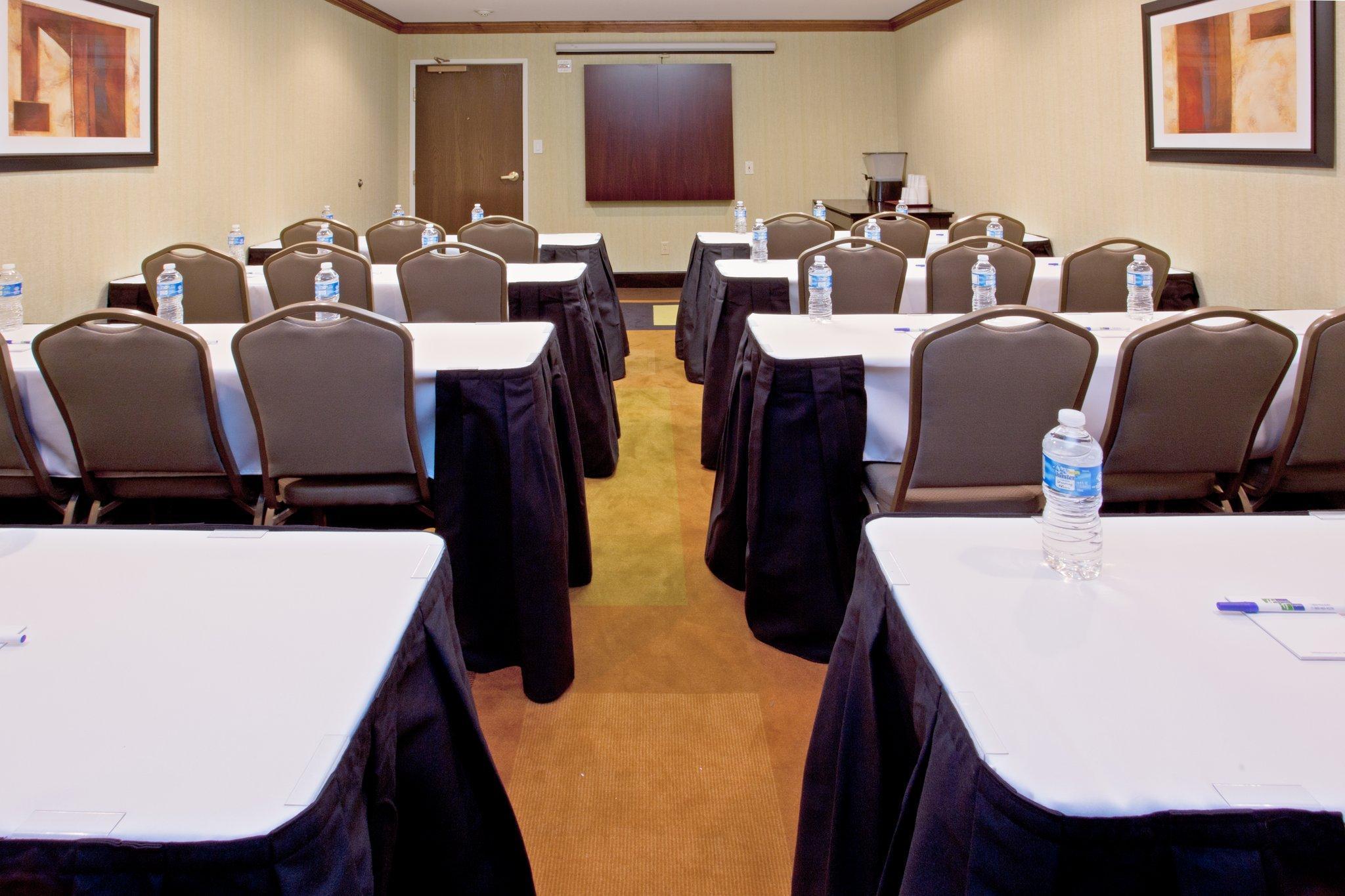 Holiday Inn Express Arlington Interstate 20 Parks Mall By Ihg Zewnętrze zdjęcie