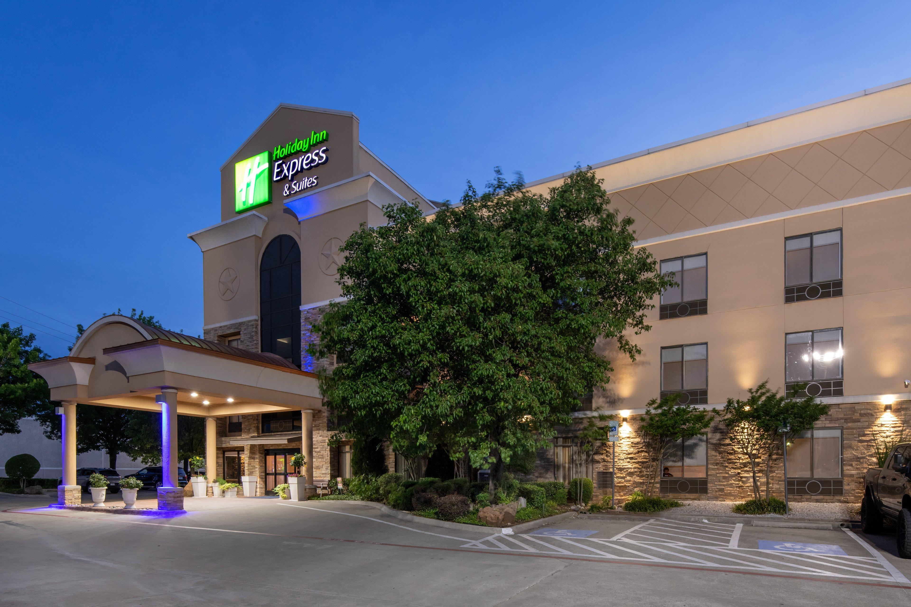 Holiday Inn Express Arlington Interstate 20 Parks Mall By Ihg Zewnętrze zdjęcie